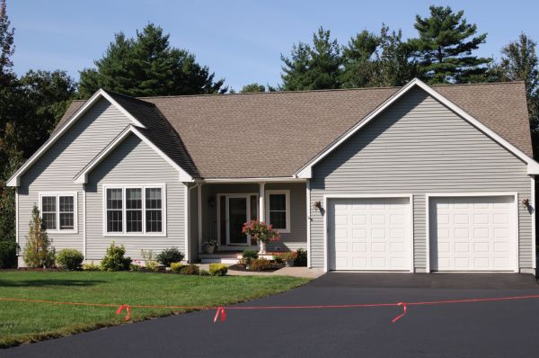Residential Driveway Sealcoating in Ooltewah