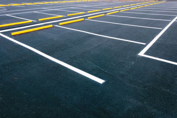 Asphalt Parking Lot Sealing in Ooltewah